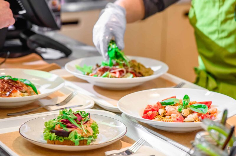 Food-Nudging: Gäste zu gesünderen Alternativen anstupsen