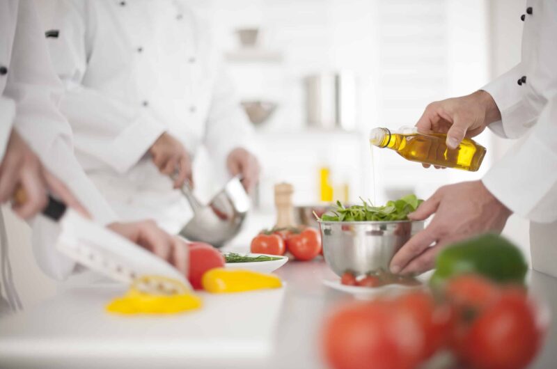 Ernährungskompetenz – Aufklärung durch die Gemeinschaftsgastronomie?